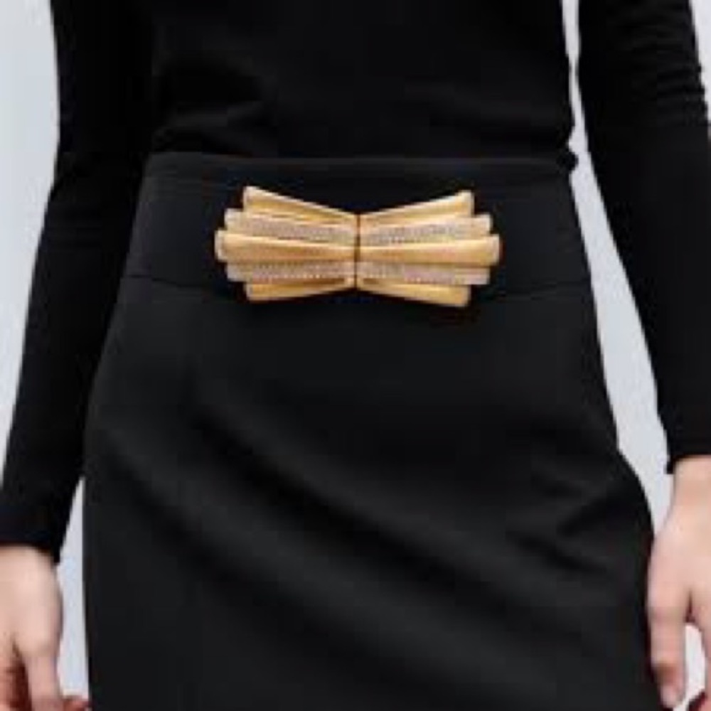 ZARA NWT rhinestones Sparkly Studded Metal Gold Tone Elastic Black Belt size 30